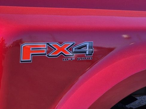 Used 2023 Ford F350 Lariat w/ Lariat Ultimate Package image 8