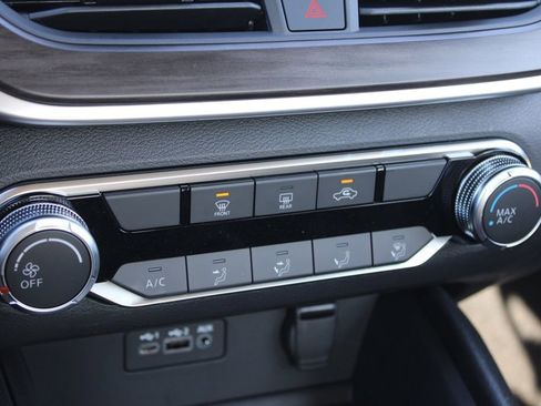 New 2025 Nissan Altima 2.5 SV image 24