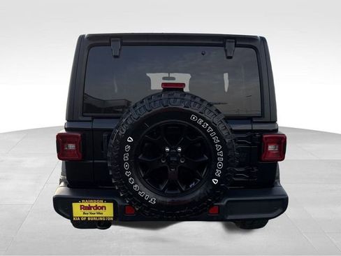 Used 2020 Jeep Wrangler Unlimited Sport image 9
