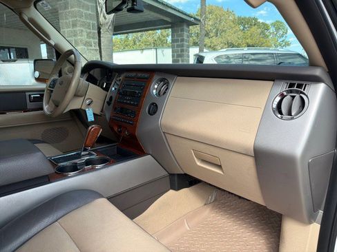 Used 2007 Ford Expedition Eddie Bauer image 21