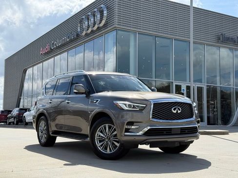 Used 2019 INFINITI QX80 Luxe image 2