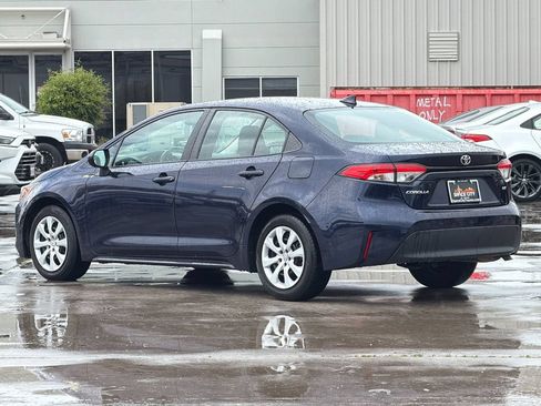 Used 2024 Toyota Corolla LE FWD image 4