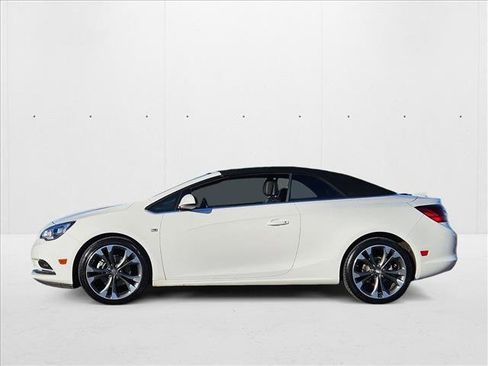 Used 2018 Buick Cascada Premium image 8