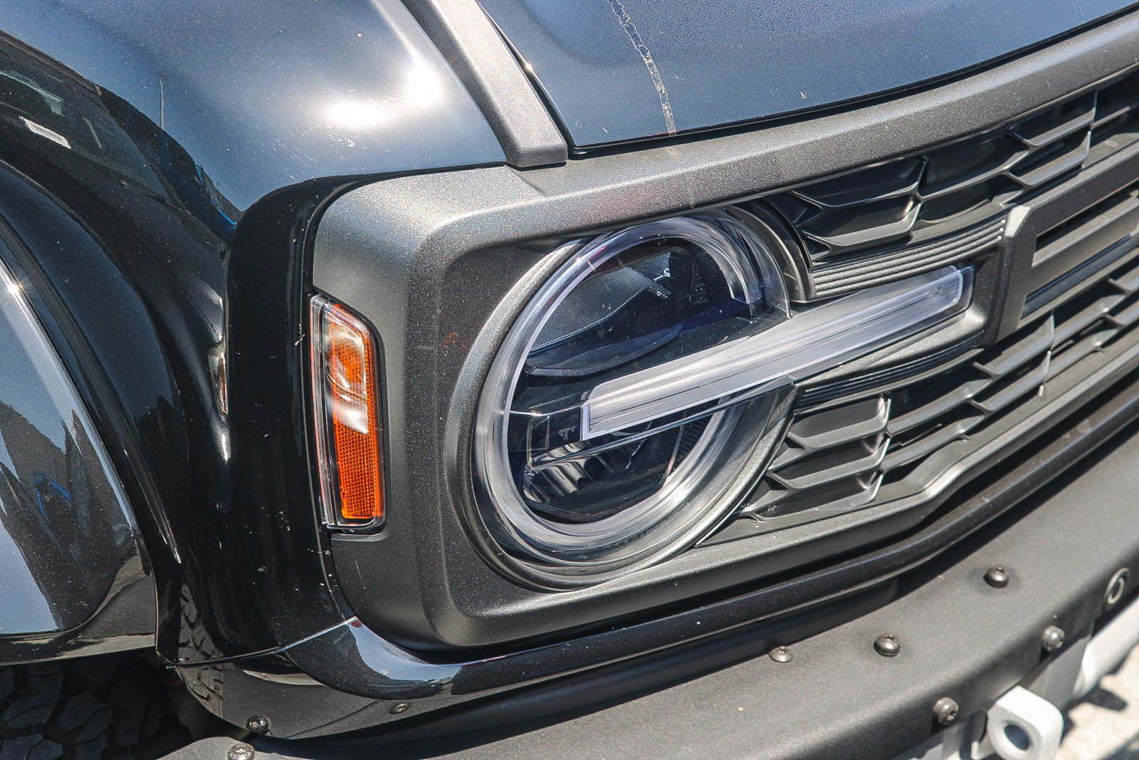 Used 2024 Ford Bronco Raptor AWD/4WD image 2