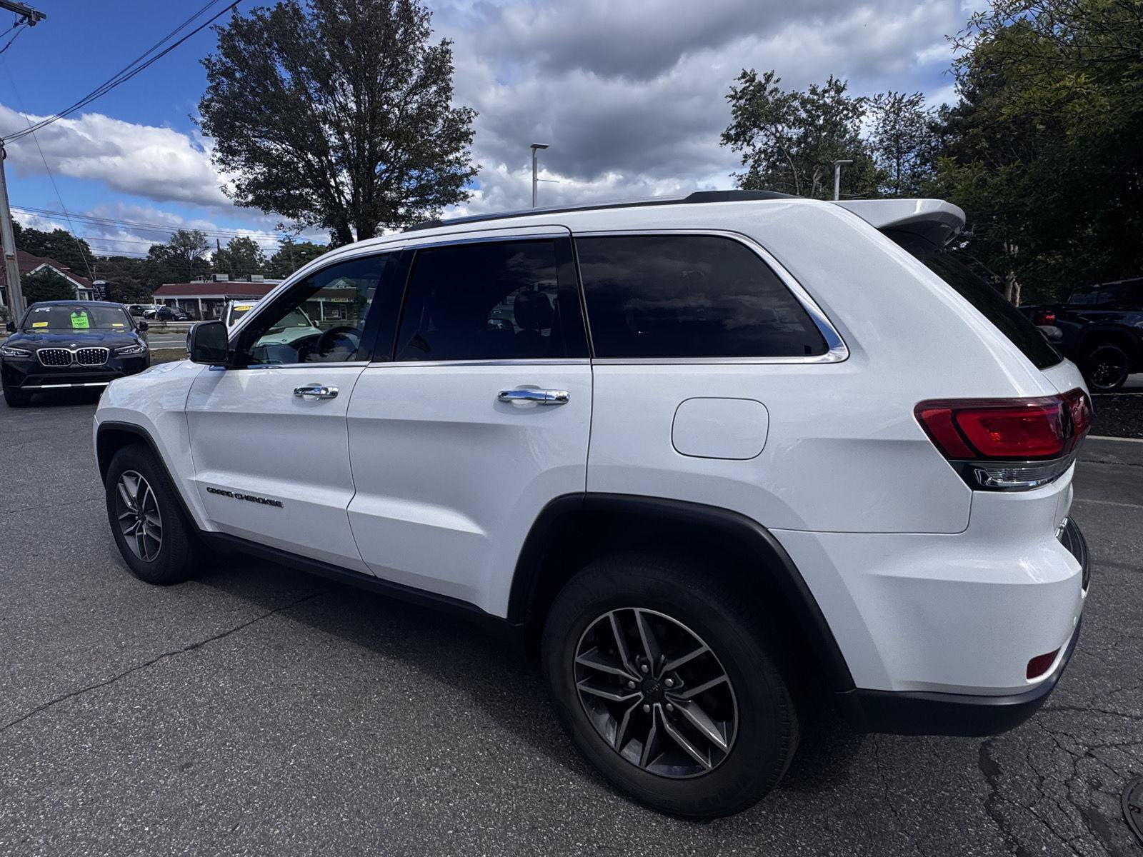 Used 2021 Jeep Grand Cherokee Limited AWD/4WD image 5