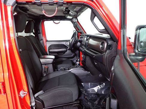 Used 2019 Jeep Wrangler Unlimited Sport S image 41