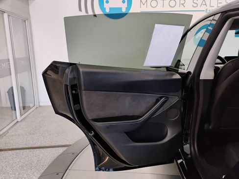 Used 2021 Tesla Model Y 2WD image 93