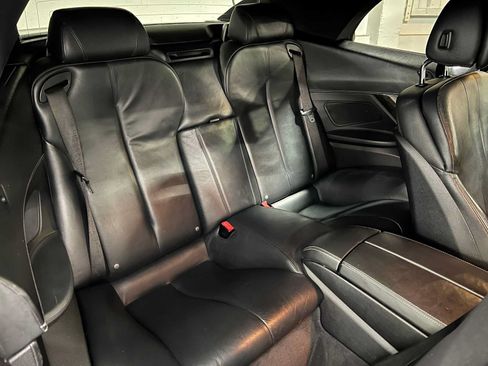 Used 2016 BMW 640i Convertible RWD image 13