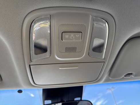 Used 2021 Kia Sportage EX image 19