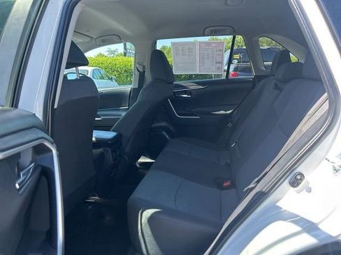 Used 2024 Toyota RAV4 XLE FWD image 18