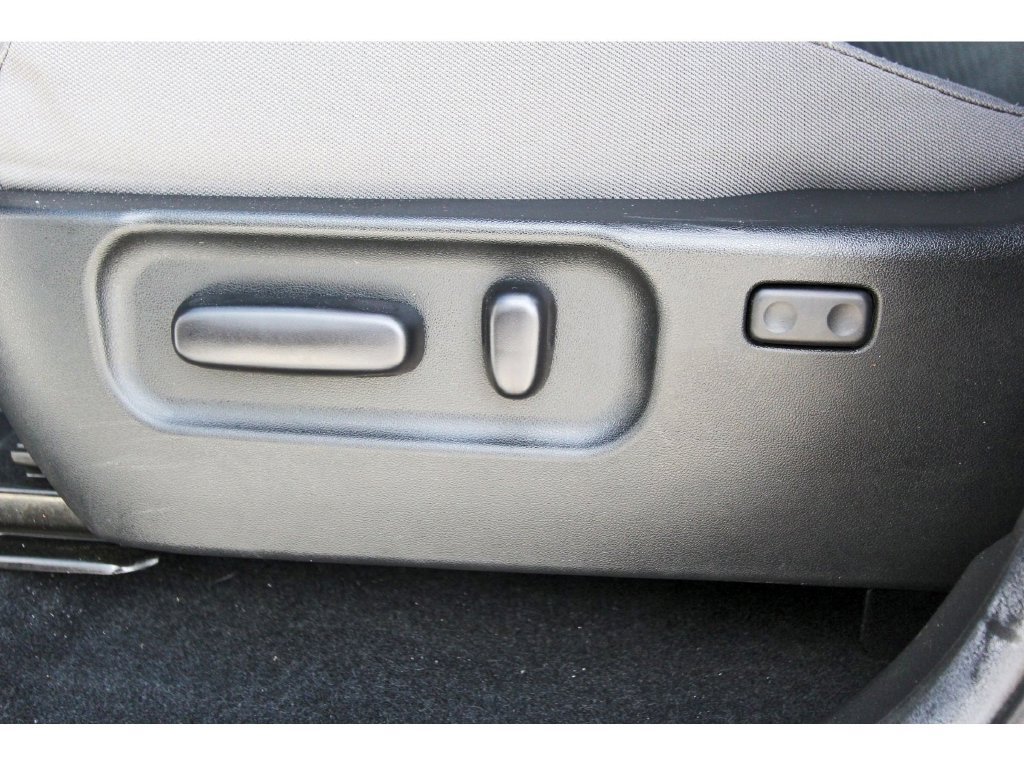 Used 2022 Toyota Tacoma SR5 RWD image 31