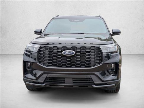 New 2026 Ford Explorer ST-Line AWD/4WD image 6