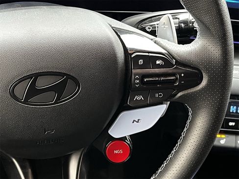Used 2024 Hyundai Elantra N image 14