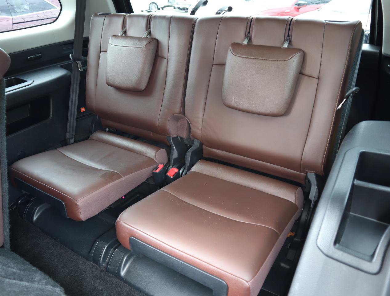 Used 2016 Toyota 4Runner Limited AWD/4WD image 24