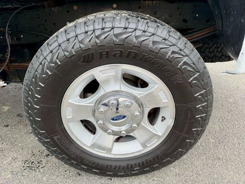 Used 2016 Ford F250 XLT w/ XLT Value Package image 22