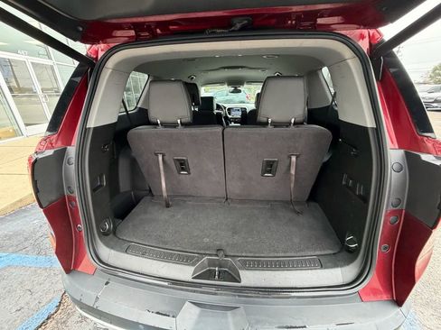 Used 2017 GMC Acadia SLT image 15