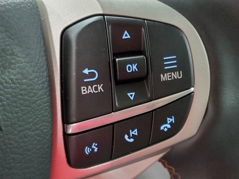 New 2026 Ford Explorer Active w/ Active Comfort Package image 31