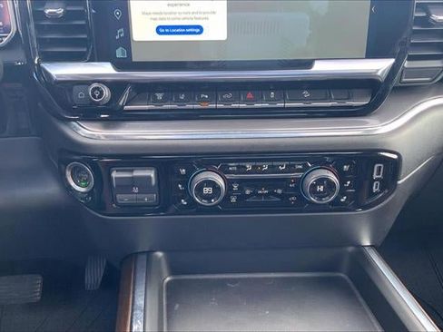 Used 2024 Chevrolet Silverado 2500 High Country w/ High Country Premium Package image 33