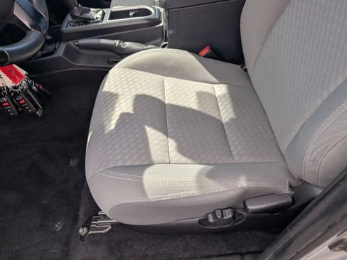 Used 2021 Toyota Tacoma SR AWD/4WD image 20