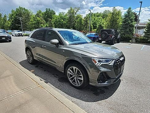 Used 2023 Audi Q3 2.0T Premium Plus AWD/4WD image 11