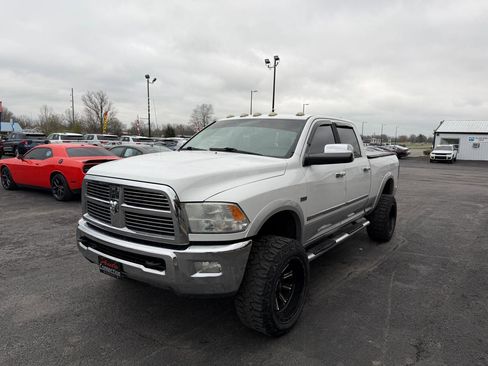 Used 2012 RAM 2500 Laramie w/ Chrome Accents Group image 9