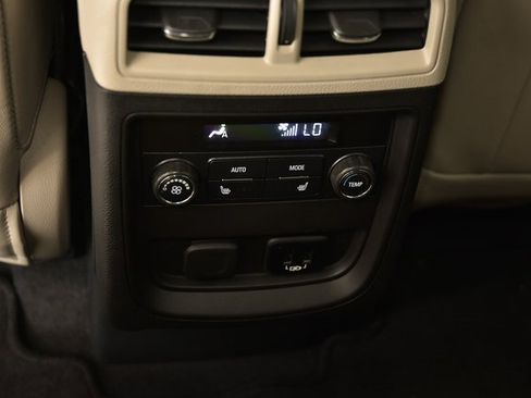 Used 2018 Buick Envision Essence w/ LPO, Cargo Package image 16