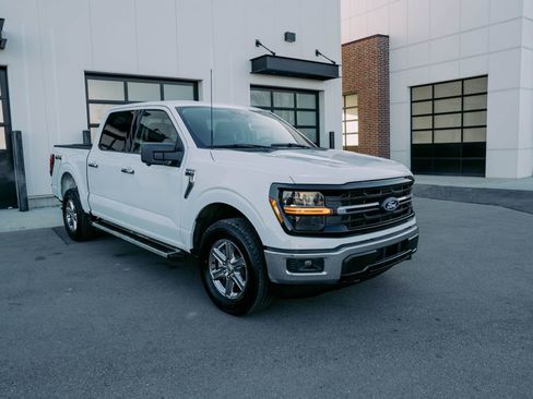 Used 2024 Ford F150 XLT w/ Tow/Haul Package AWD/4WD image 4