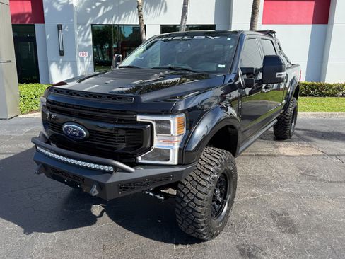 Used 2022 Ford F250 Lariat w/ Lariat Ultimate Package image 9