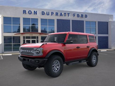 New 2025 Ford Bronco Badlands image 2