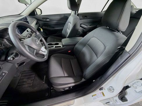 Used 2025 Nissan Altima 2.5 SV w/ SV Special Edition Package FWD image 18
