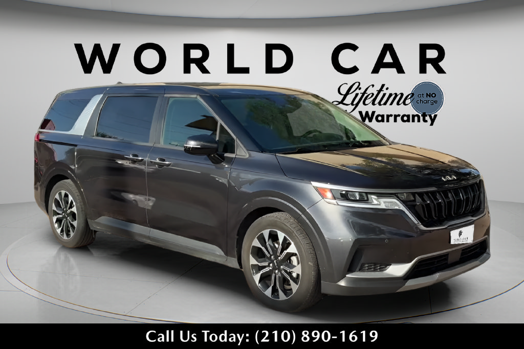 Used 2024 Kia Carnival EX FWD image 1