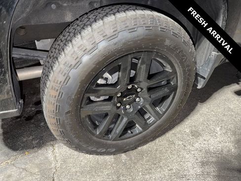 Used 2025 Chevrolet Silverado 1500 RST image 5