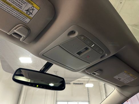 Used 2018 Nissan Murano Platinum FWD image 30