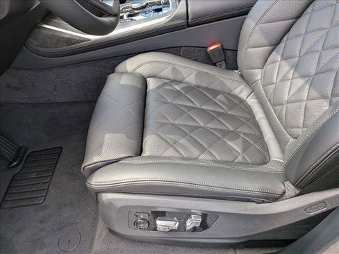 New 2026 BMW X7 xDrive40i image 4