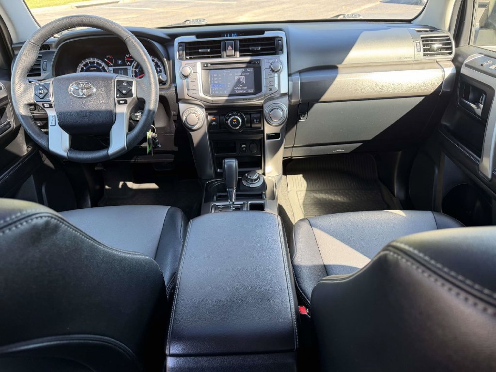 Certified 2019 Toyota 4Runner SR5 Premium AWD/4WD image 2