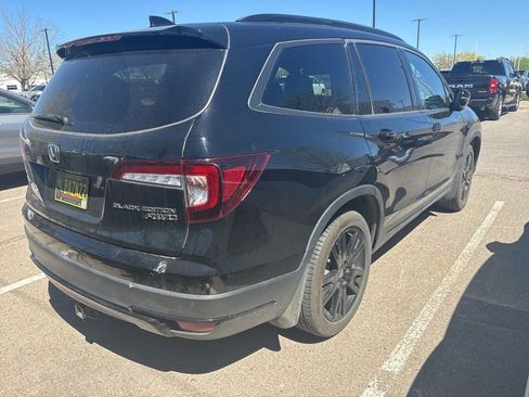Used 2021 Honda Pilot Black Edition image 2