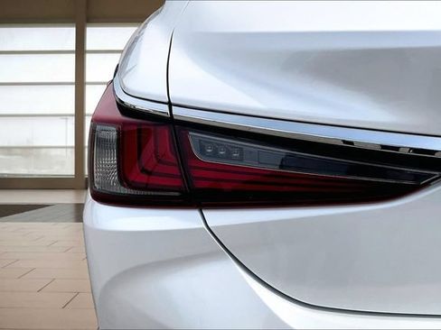 Used 2021 Lexus ES 350 w/ Premium Package FWD image 30