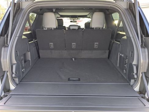 New 2025 Ford Expedition Max Platinum w/ Stealth Performance Package AWD/4WD image 14