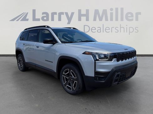 New 2026 Jeep Cherokee Laredo AWD/4WD image 8