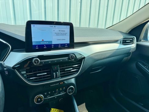 Used 2020 Ford Escape SEL AWD/4WD image 19