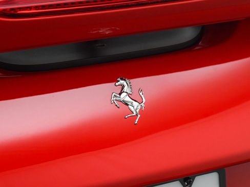 Certified 2021 Ferrari F8 Tributo image 22