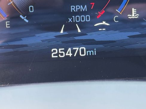 Used 2025 Chevrolet Equinox LT image 39