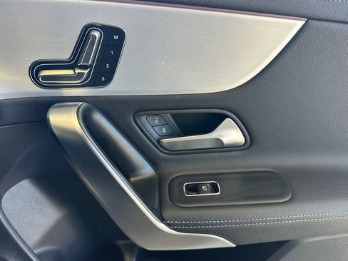 Used 2025 Mercedes-Benz CLA 250 image 19