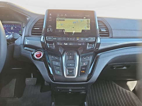 Used 2023 Honda Odyssey Elite image 15