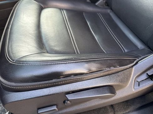 Used 2018 GMC Canyon Denali image 16