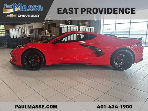 Used 2023 Chevrolet Corvette Stingray Preferred Cpe w/ Z51 Performance Package RWD image 4