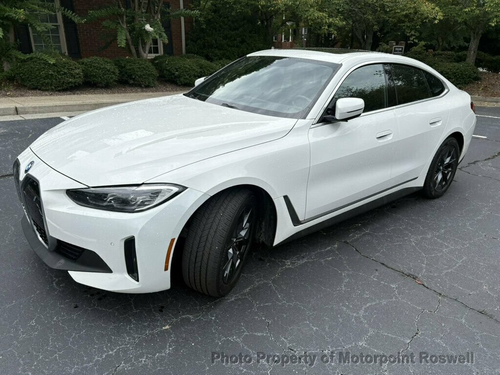 Used 2023 BMW i4 eDrive35 RWD image 2