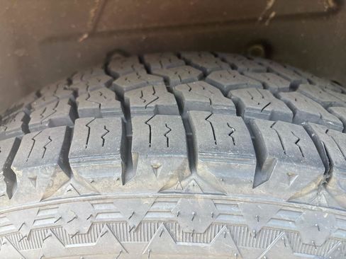 Used 2024 Jeep Wrangler Unlimited Sport AWD/4WD image 6