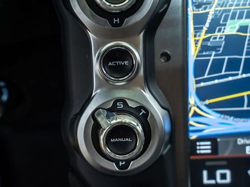 Used 2020 McLaren 720S Spider RWD image 38