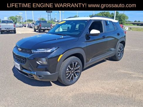 Used 2023 Chevrolet TrailBlazer ACTIV w/ Convenience Package AWD/4WD image 4
